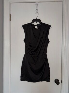 Strut and bolt- Women's Black Draped Sleeveless Dress- size small